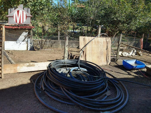 Imagem 4 de 24 de Chácara Simples Em Ótimo Bairro Com 02 Dormitórios, Terreno Plano, Arborizado, Pomar, À Venda, 1500 M² Por R$ 215.000 - Rural - Socorro/sp - Ch0707