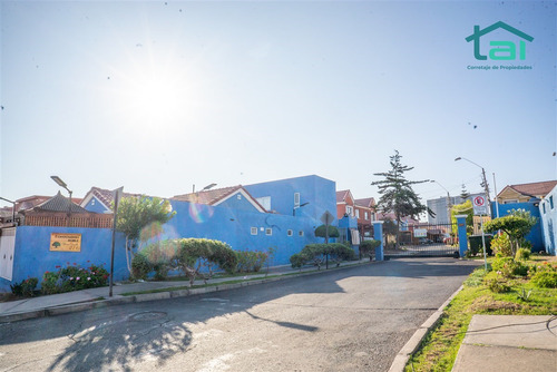 Casa En Venta De 5 Dorm 4 Baños Condominio Sector Norte