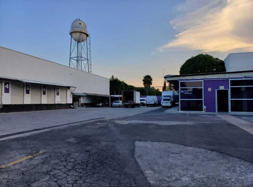 Excelente Bodega Industrial 2,858 M2 Vallejo