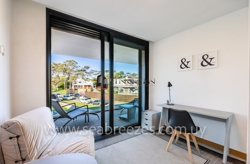 Sea Breezes - Punta Del Este - 3 Dormitorios - Excelente Ubicación Y Servicios - Ref: 269