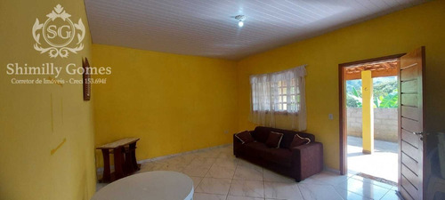 Imagem 7 de 16 de Chácara Com Ótima Localização, Casa 3 Dormitórios, Churrasqueira E Piscina.