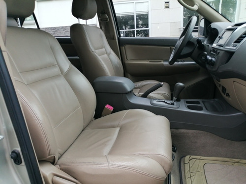 Toyota Fortuner 2.7 Automatica 4x2
