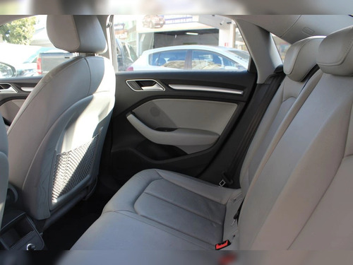 Audi A3 35 TFSI 1.4 AT