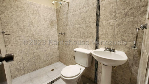 Imagen 26 de 30 de Casas Venta La Piedad Norte Prestigiosa Urbanización Con Vigilancia Privada Cabudare Lara