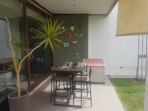 Casa En Venta Condominio Chamisero, Excelente Seguridad.