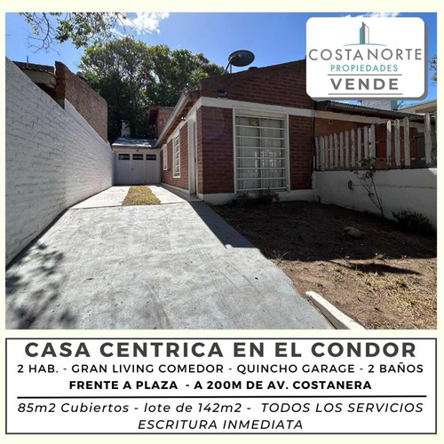 Casa Con Excelente Ubicación En Balneario El Cóndor.