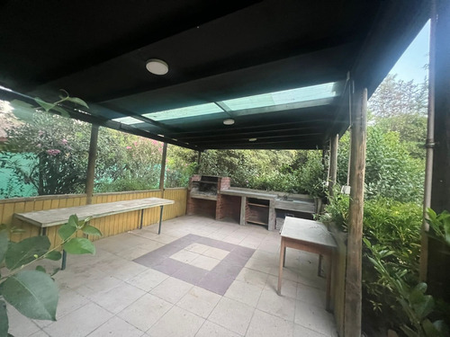 2 Casas C/ Entradas Independientes En Parcela De 5.000 Mts.2