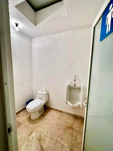 Bodega A Minutos De Av San Diego