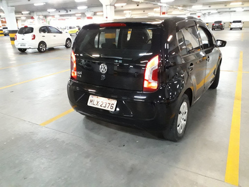 Imagem 4 de 8 de Volkswagen Up! 2015 1.0 Take 5p