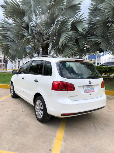 Volkswagen Space Fox