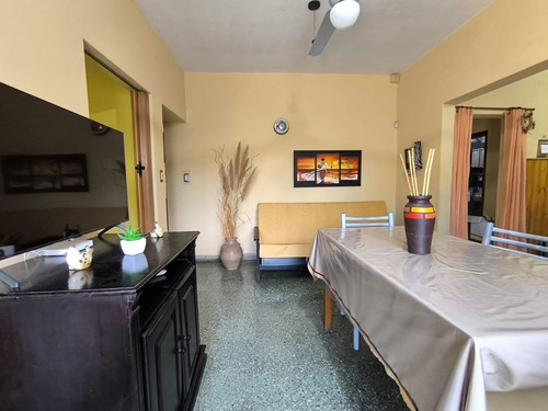 Casa En Remedios De Escalada