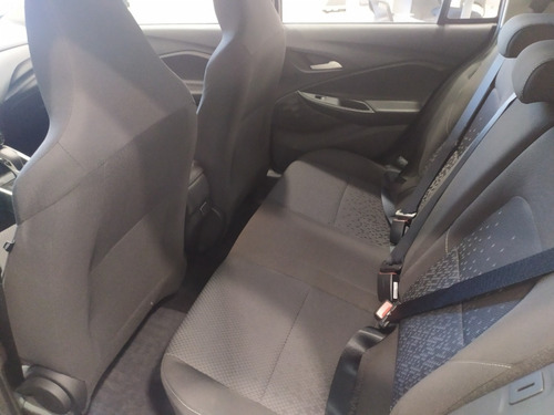 Imagen 18 de 21 de Chevrolet Onix Ltz 1.0t At Nq