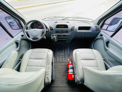 Imagen 15 de 25 de Mercedes-benz Sprinter 2008 2.1 313 Combi 3550 11+1 Lujo