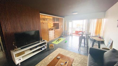 Imagen 2 de 17 de Venta De Apartamento Cuatro Dormitorios En Centro Garaje