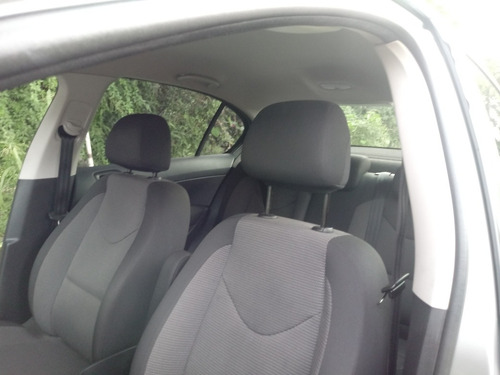 Peugeot 408 1.6 Allure Hdi Nav 115cv 2014