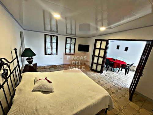 Calima, 3.000 M2, Finca Campestre En Venta