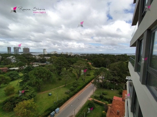 Apartamento En Alquiler Anual Zona De Roosevelt- Ref: 9813