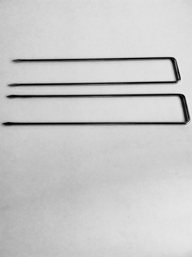 Pinches De Acero Para Asador. 2 Unidades. (Usado)
