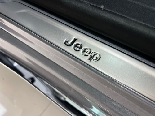 Jeep Commander 2.0 Td380 At9 4x4 7pas Overland