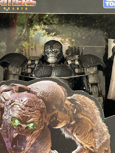 Optimus Primal Studio Series 106 Leader Class Transformers (Usado)