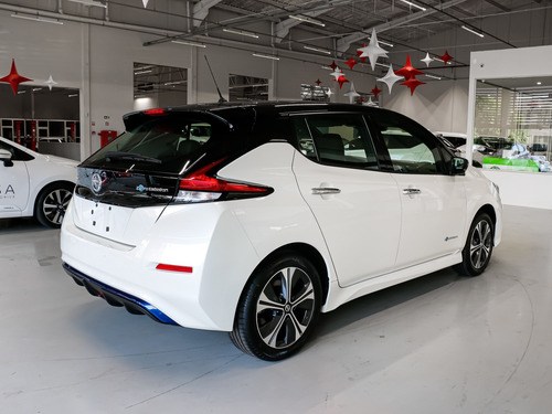 Imagem 5 de 14 de Nissan Leaf 30 Kwh Visia
