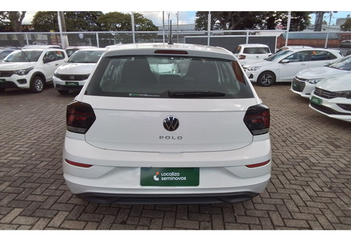Volkswagen Polo 1.0 MPI MANUAL