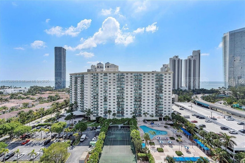 Departamento En Venta En Sunny Isles, Miami, Florida