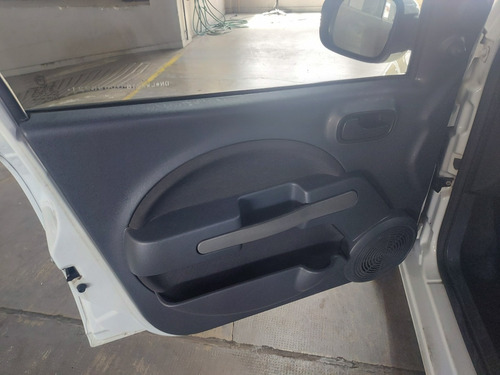 Fiat Uno Atractive Pack Seguridad Dc