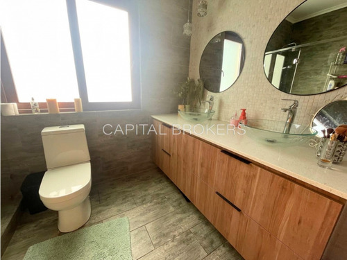 Moderna Casa En Venta: Espacio, Confort Y Estilo (dg)