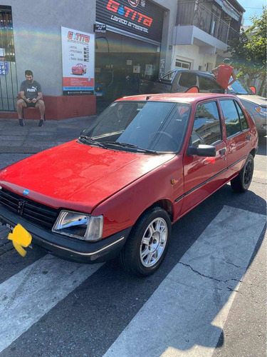 Peugeot 205 1.8 Gld Aa 1999