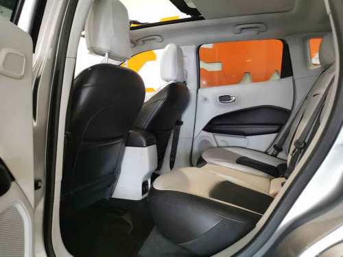 Imagen 15 de 15 de Jeep Compass 2019 5p Limited 4x2 L4/2.4 Aut