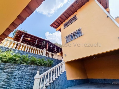 Imagen 2 de 18 de En Vente Hermosa Casa Ubicada En Lomas De La Trinidad, Mls #22-19304 Karina Sanchez 04143355086