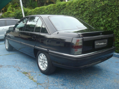 Imagem 8 de 14 de Chevrolet Omega Gls 2.2 Mecânico Gasolina 1997
