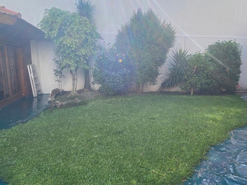 Oportunidad! Venta Chalet 4 Ambientes Impecable