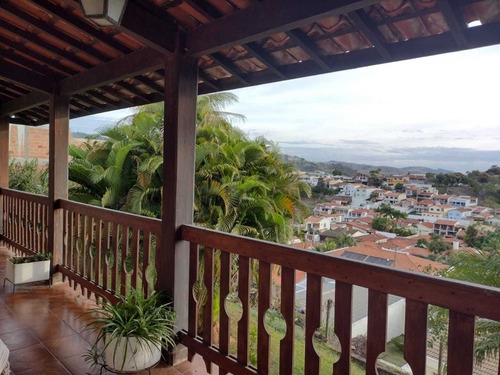 Imagem 4 de 14 de Casa Com Vista Privilegiada No Centro Amparo, São Paulo