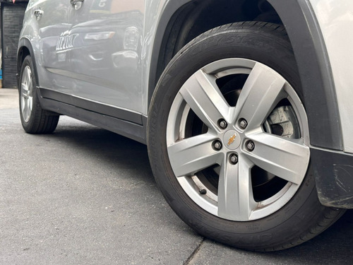 Imagen 3 de 10 de Chevrolet Orlando
