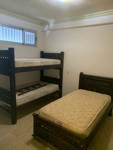 Apartamento En Tucacas Residencias Yacth Club Morrocoy Jgcs