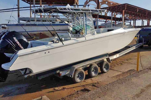 Imagen 2 de 7 de Lancha Commander Cuddy Open 32.5 Lv2262