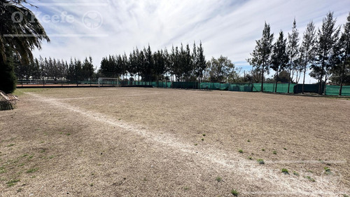 Casa En Venta De 5 Ambientes A Estrenar En Barrio Cerrado La Reserva De Hudson, Berazategui