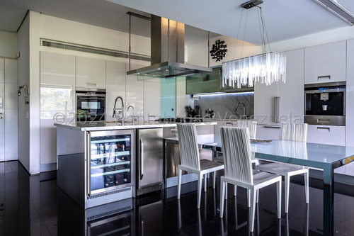 Tolón Las Mercedes Apartamento En Venta 24-27742 Jean Silva