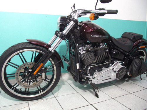 Harley Davidson Breakout Softail 114