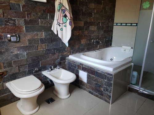 Imagen 22 de 25 de Casa En Venta La Paloma Villa Allende