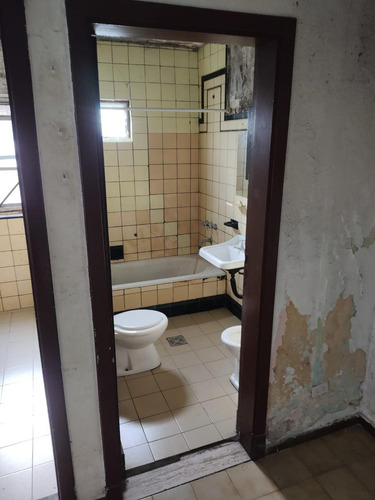 Venta En Block 2 Ph Subdivididos Para Refaccionar, En Olivos