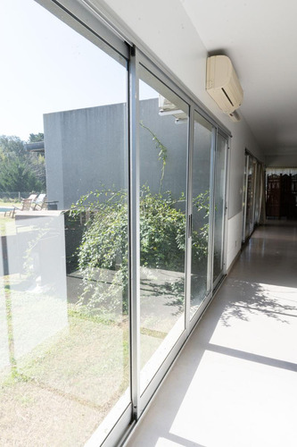 Casa En B° Privado San Joaquin