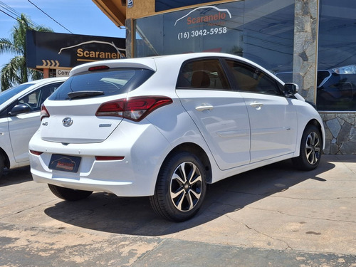 Hyundai HB20 HB20 C.Style/C.Plus 1.6 Flex 16V Aut.
