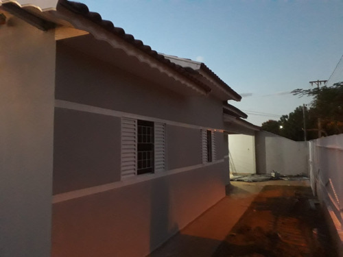 Casa De Esquina Com A Av.jofre De Araujo, Bom Ponto Para Abrir Um Empreendimento.