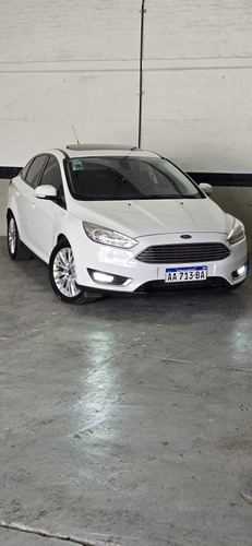Ford Focus III 2.0 Sedan Se Plus Mt