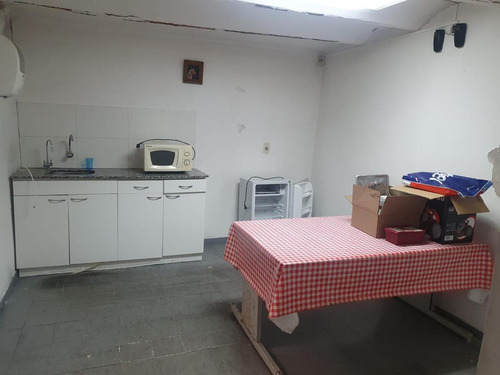 Imagen 23 de 30 de Av Uruguay Casi Libertador, Padrón Único , 1319 M2, Excelente Renta !!