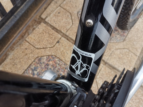 Norco Storm 6.2 Mountain Bike Cuadro 13 Aro 26 - Excelente. Negro 13 " (Usado)