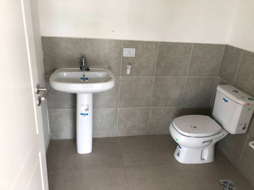 Imagen 4 de 10 de Oficina En Venta Ubicado En Área Centro Este